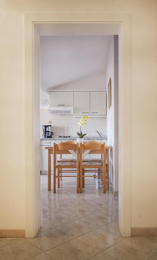 Apartments Zaharija Rovinj Rom bilde